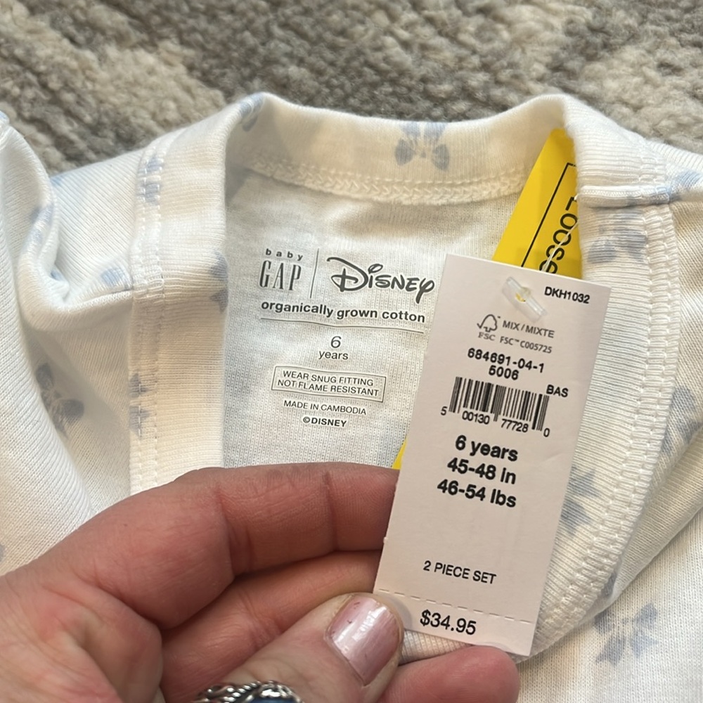 Gap Disney Princess Pajamas - Picture 4 of 6